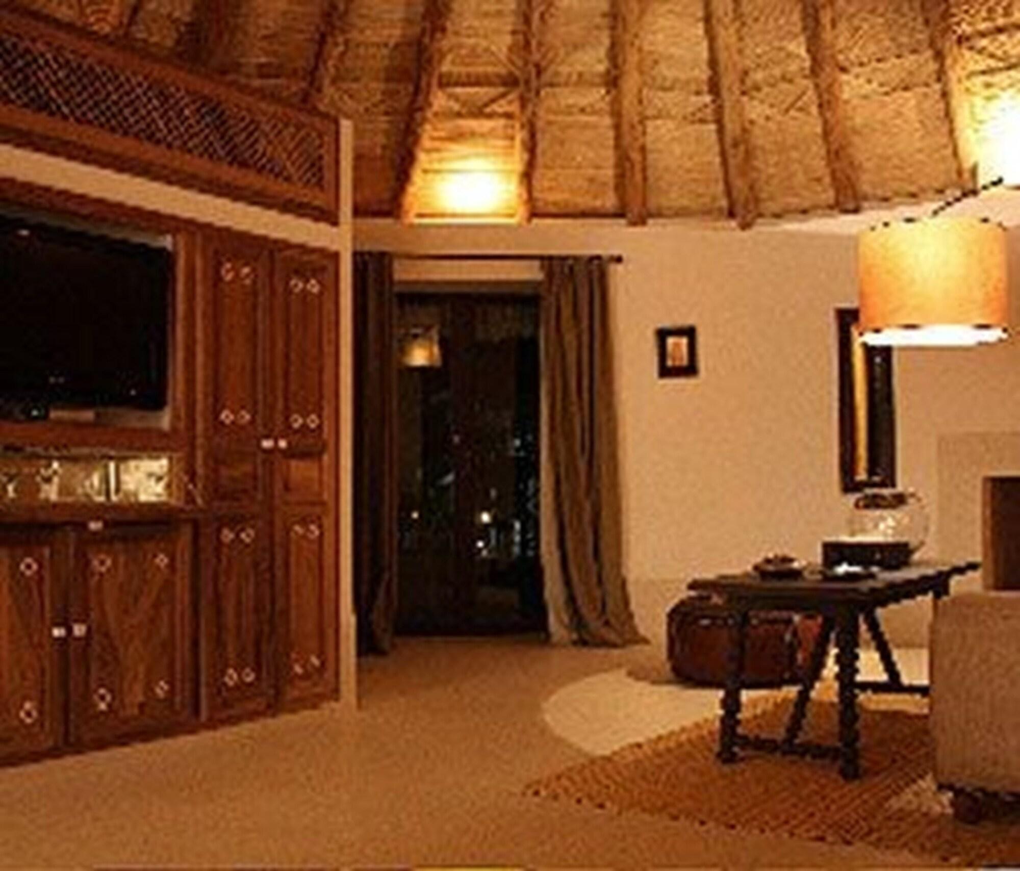 Hotel Les Cinq Djellabas Douar Caïd Layadi Exteriör bild